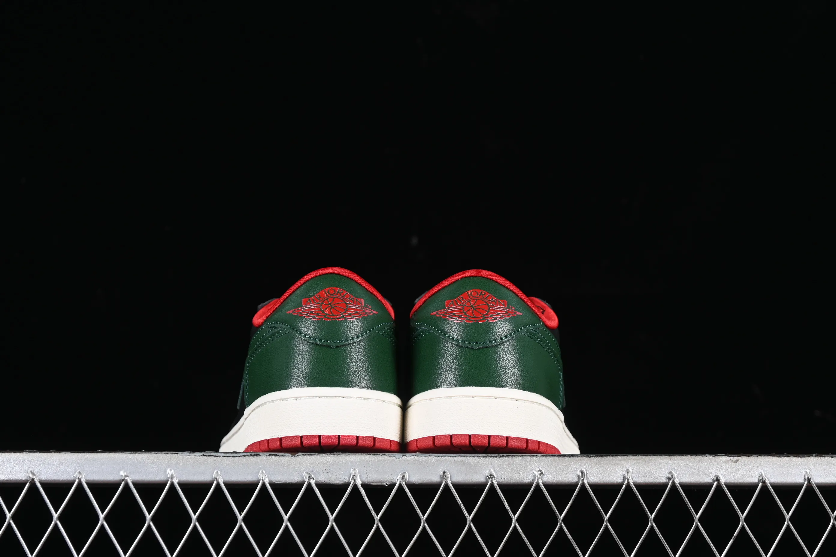 All categories Air Jordan Jordan series basketball shoes Air Jordan 1 Low Z version Air Jordan 1 Low AJ1 Joe 1 black and green color low-top cultural casual sneakers CZ0775-036
